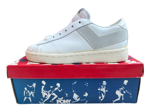 Youth size 3.5 shop in women's