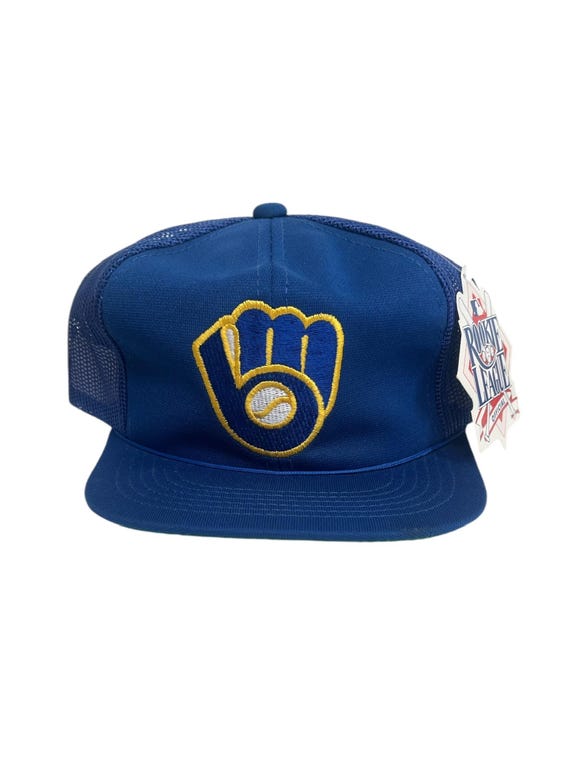 Vintage Milwaukee Brewers Trucker Snapback Hat Youth Size 3 Vintage Milwaukee Brewers Trucker Snapback Hat Youth Size 3