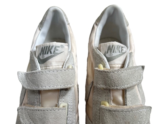 vintage nike belle sneakers shoes youth big kids … - image 4