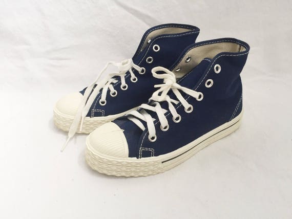 kids white converse size 13