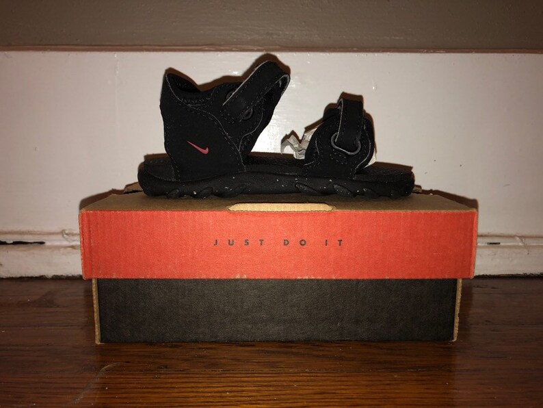 vintage nike baby shoes