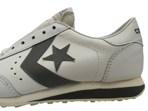 Vintage Converse Sneakers Youth Big Kids Size 2.5 Deadstock