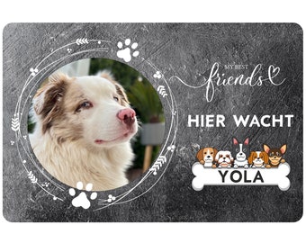 Hier wacht...  Hunde Garten-Schild personalisert Mit Foto & Text (UV- UND WETTERFEST) Schiefertafel mit eigenen Foto