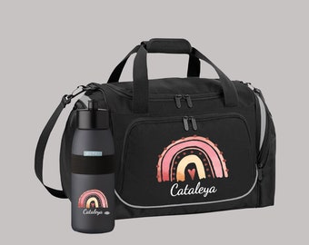 Bolsa de deporte de 39 litros en color negro con nombre y motivo de acuarela arcoíris