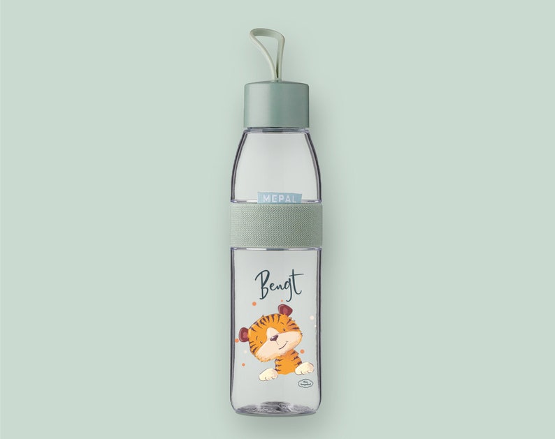 Bento Brotdose Take A Break Trinkflasche Ellipse für kohlensäurehaltige Getränke Müslibecher in Nordic Sage mit Tiger mit Punkte Bild 9