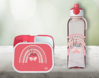 Lunch box Campus Boîte à bento et bouteille d'eau en rosé avec nom et motif papillon arc-en-ciel