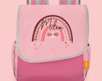 Kindergartenrucksack Happy Knirps NEXT in Rosa mit Name und Motiv Regenbogen Schmetterling