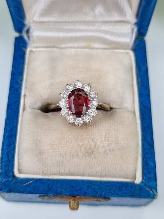 Vintage 9ct Yellow Gold Garnet and Cubic Zirconia Cluster Ring