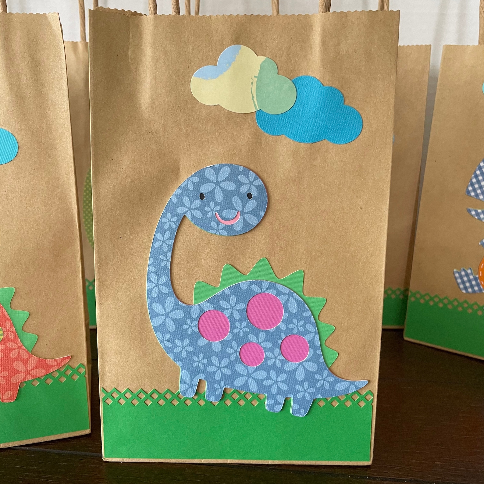12 Dinosaur Treat Bags Dinosaur Goodie Bags Dinosaur Favor Etsy