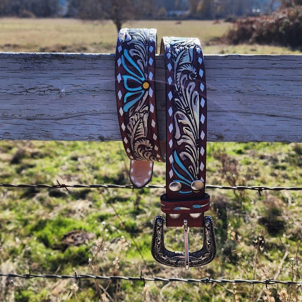 Womans Tooled Western Style Turquoise, Light Blue Floral Tooled Flower Buck stitched Cowgirl Belt