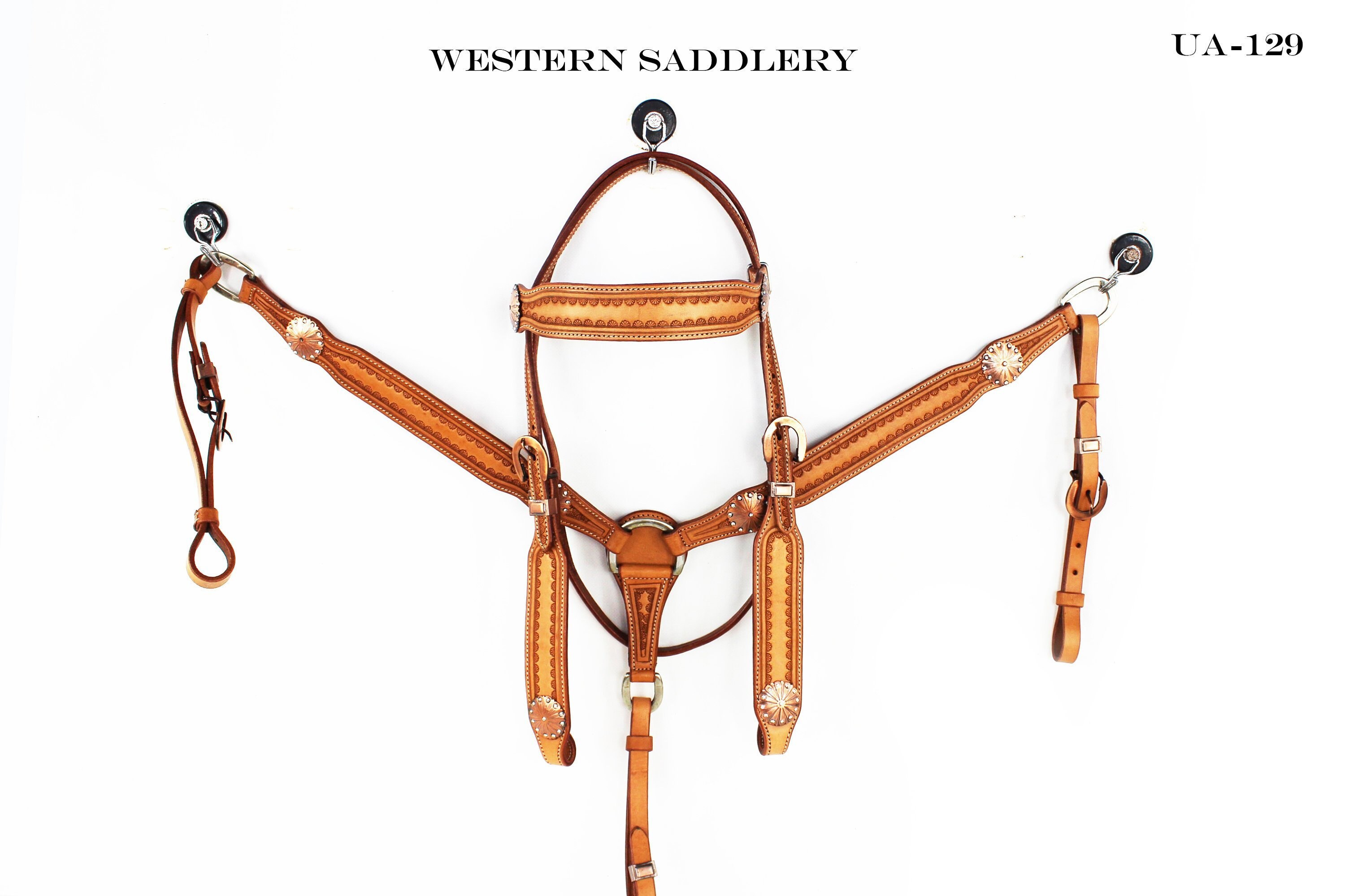 Used Western Bridle Headstall Reins Breast Collar Barrel Trail Barrel Horse Tack Used Western Bridle Headstall Reins Breast Collar Barrel Trail Barrel Horse Tack