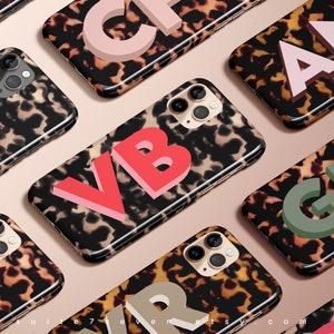 iPhonegeval met schildpadmonogram, iPhone 13-hoesje, iPhone 15-hoesje, iPhone 14-hoesje, grote initialen, gepersonaliseerd hoesje, iPhone 15 Pro Max-hoesje