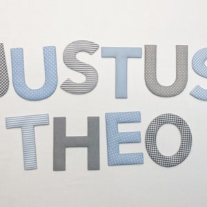 Letras de tela - azul claro / gris