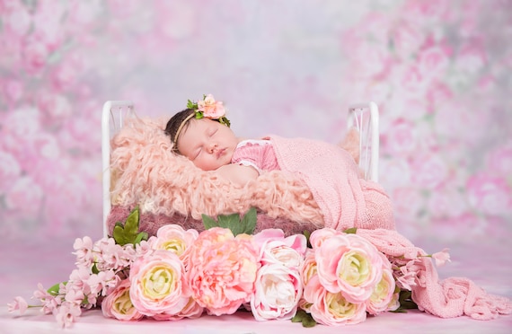 newborn baby girl flowers