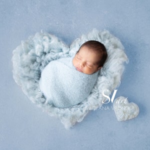 Heart Blanket - Newborn Baby Soft Faux Fur Photograph -