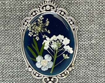 Real Dried White Flower Resin Pendant Necklace - Dark Blue Embossed Background