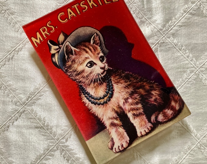 Glass Trinket Tray -  Mrs Catskill - Catskill Mountains Souvenir - NEW - Designed by Catskill Collectibles