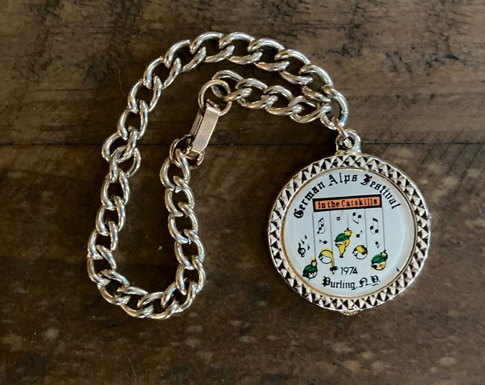 Vintage Catskill Mountains Souvenir Bracelet - German Alps Festival - Purling New York