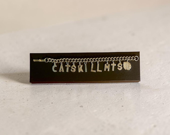 Vintage Catskill Mountains Charm Bracelet - With Native American Charm - Catskill Souvenir