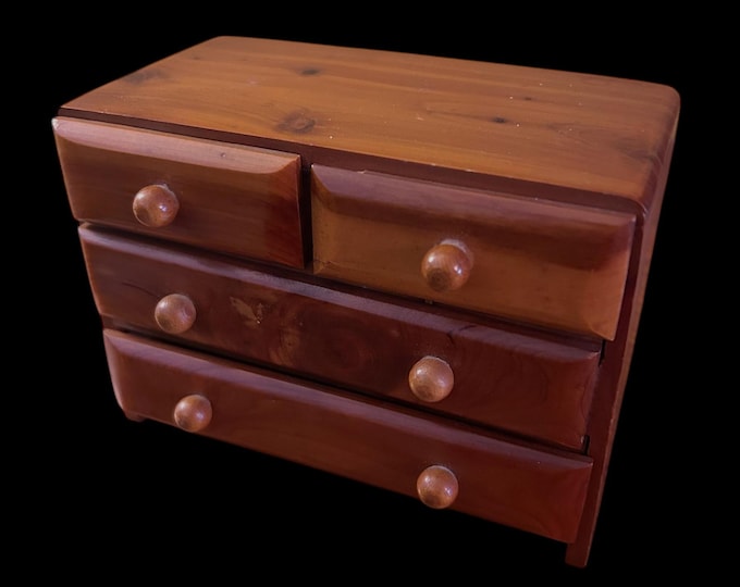 Vintage Miniature Cedar Four Drawer Dresser Jewelry Box - Catskill Mountains Souvenir