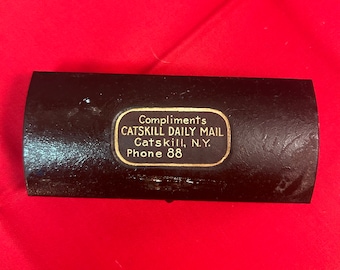 Vintage and Rare Valet Auto Strop Safety Shaving Box Kit - Compliments of the Catskill Daily Mail Catskill New York - Catskill Mountains