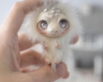 グレーのドラゴン人形、カスタムグレーのぬいぐるみドラゴンのおもちゃ