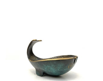 Maurice Ascalon Pal Bell Co Modernist Whale Ashtray Hammered Bronze Verdigris Patina Israel Mid Century Modern 1950s 50s