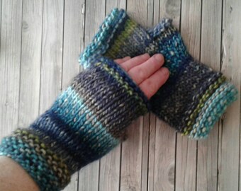 Emerald Green Knitted Fingerless Gloves, Unisex Medium Size Gloves, Fingerless Mitts, Knitted  Arm Warmers, Stocking Fillers, Autumn Style,