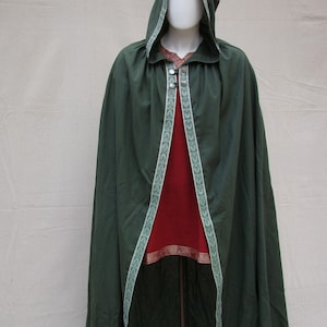 Hooded Cotton Cloaks with accent trim, Green