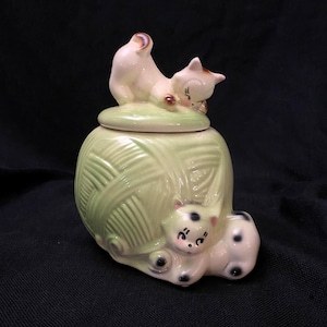 American Bisque Kittens and Yarn Ball Cookie Jar - 1950's Cookie Jar - Pink and Green Kittens Playing with Yarn Cookie Jar