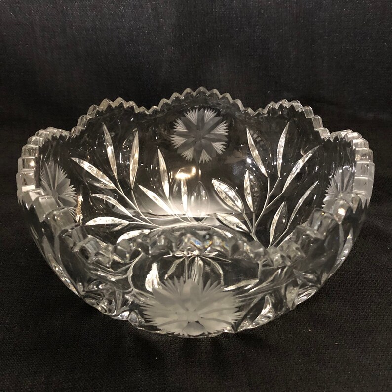 Beautiful Etched Crystal Fruit Bowl Etched Glass Fruit Bowl Etsy