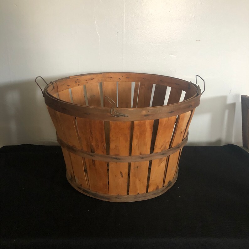 Awesome Antique Bushel Basket 1940s Slat Wood Bushel Orchard Etsy