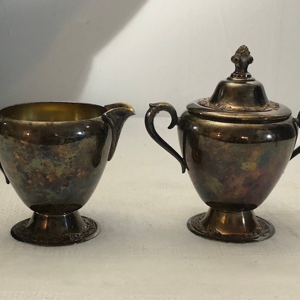 Gorgeous Rogers and Bros. Silver Plate sugar Bowl and Creamer - Rogers Silver Tea Set - Retro Kitchen