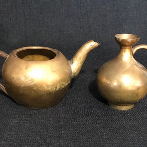 Very Old Brass Pitchers - Antique India Brass Pitchers - Antique Brass Oil Pitchers