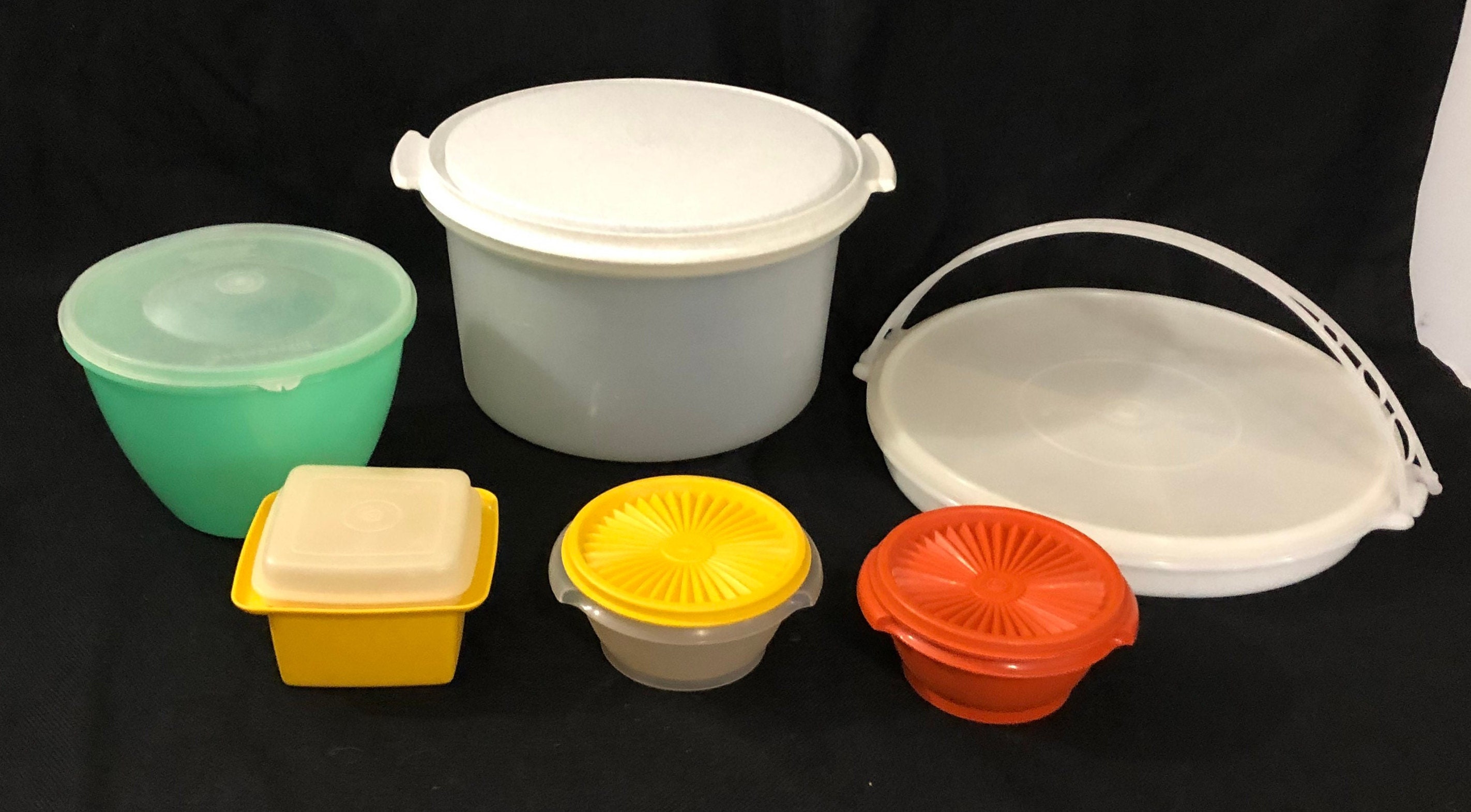 LOT OF 3 VINTAGE TUPPERWARE CEREAL CONTAINERS W/ LIDS 468-6, 469-5