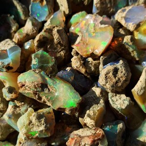 BIG size Opal Lot Raw Rough Freeform Earthmined Rock Minerals Natural Ethiopian Opal Super Fire Flashy Opals Parcel Worldwide