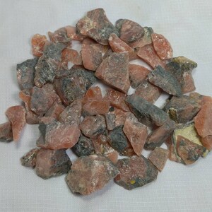 Natural top quality beautiful 164 grams small lot of triplite Crystals