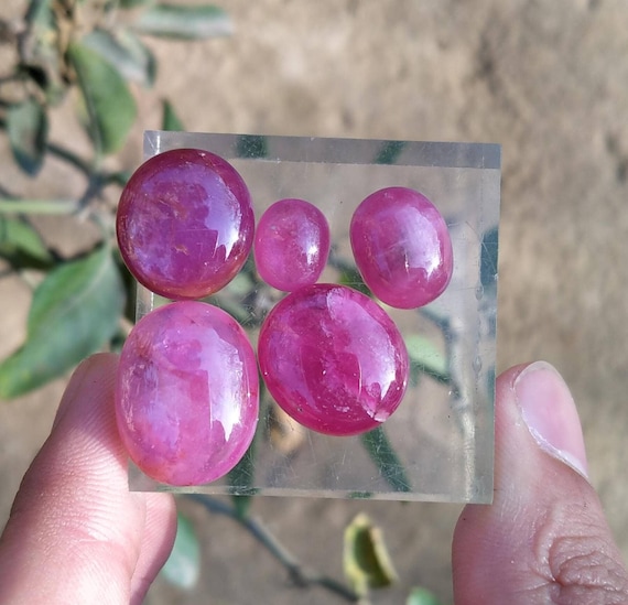 Natural top quality beautiful cabochons of Ruby Glass filled treated