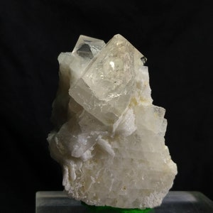 Natural fine quality aesthetic 68.8 grams beautiful combo of clear terminated quartz with clear terminated topaz on matrix with albite