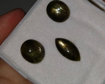Green Star Sapphire Cabochon Set (34 Carats)