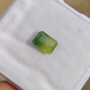 Natural top quality beautiful 7.5 carats radiant shape green hydrograssular garnet gem
