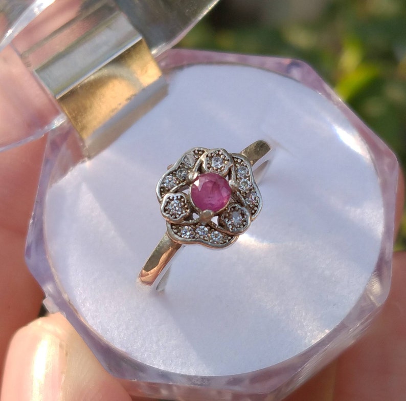Natural top quality beautiful amazing style pink ruby gem sterling silver ring with synthetic white zircon gems around it
