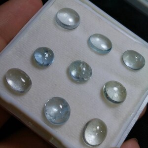 Natural fine quality beautiful 31 carats small lot of oval shapes aquamarine Cabochons