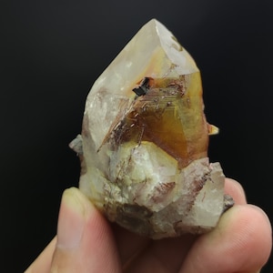 Natural aesthetic rare rutile var. sagenite included quartz with small crystals of siderite from Skardu Pakistan, 52 grams