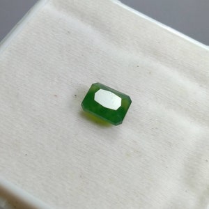 Natural top quality beautiful 4.5 carats radiant shape green faceted hydrograssular garnet gem