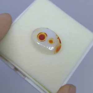 Natural fine quality beautiful 13 carats banded eye oval shape fine agate cabochon