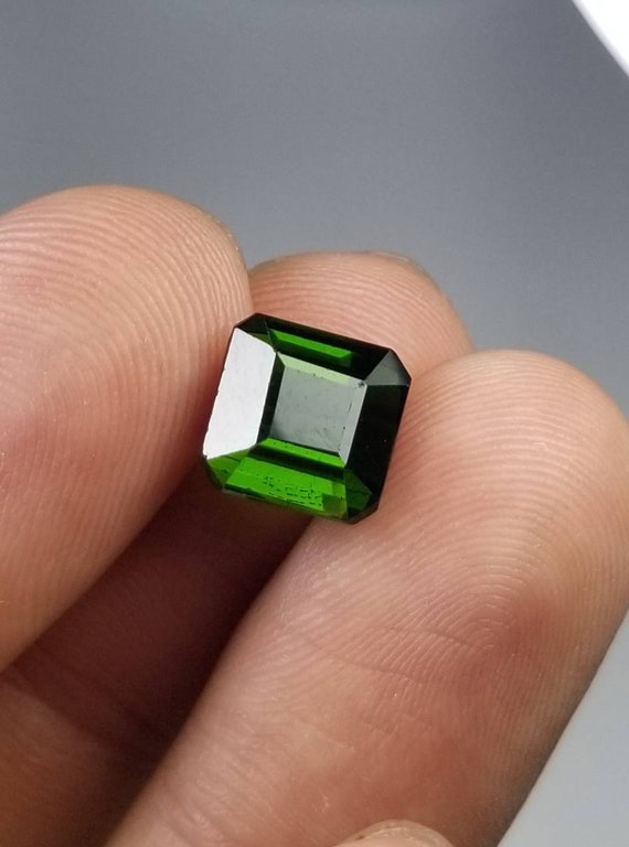Green Faceted Tourmaline Loose Gemstone, 4 Carats