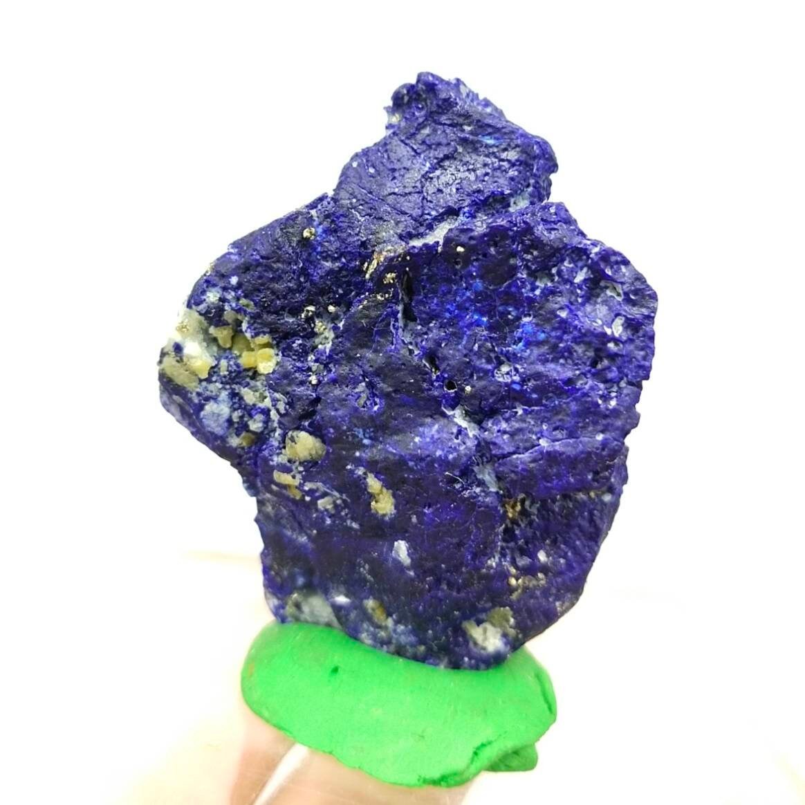 アフガニスタン産 ラズライト結晶 アフガニスタン産 ラズライトの母岩付き原石 57g - cute stone -