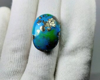 Naturlig turkospyrit-cabochon, ädelsten i Mellanöstern (36 karat)