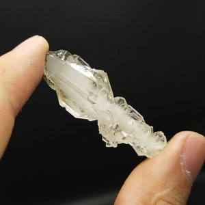 Fadenkwarts, kristalhelder en beëindigd uit Baluchistan, Pakistan, 7,5 gram